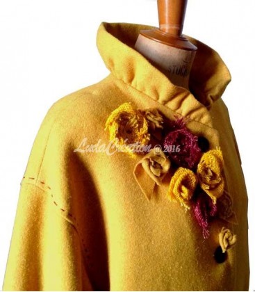 Manteau élégant en laine 100 % couleur moutarde pièce uniqie