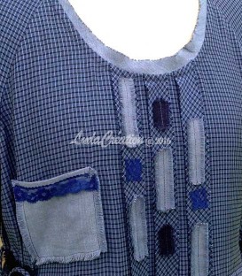 Robe longue bohémien esprit campagne en lin et viscose petit carreau bleu foncé