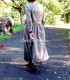 Robe Longue campagne d'antan grise esprit Amish avec son jupon couleur marron à dentelles vêtement créateur
